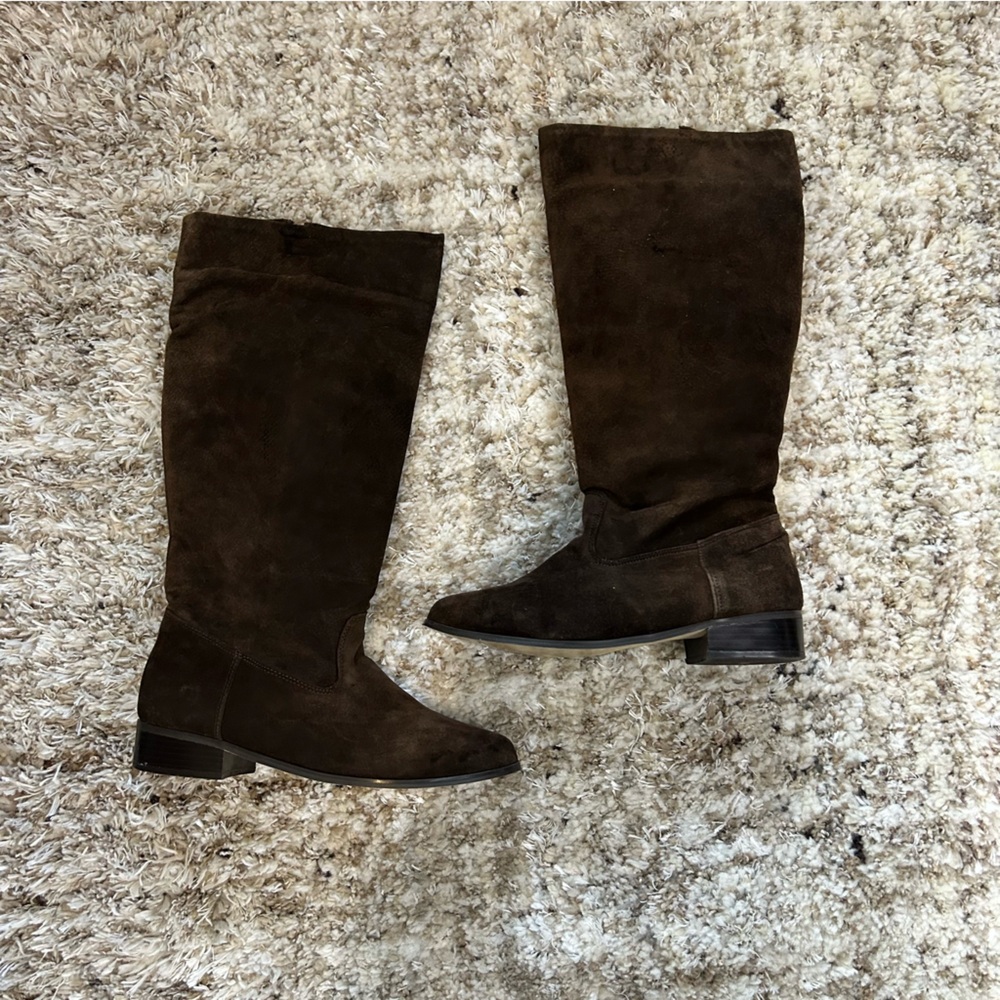 Classique Women's Brown Knee High Boots Size 11 M